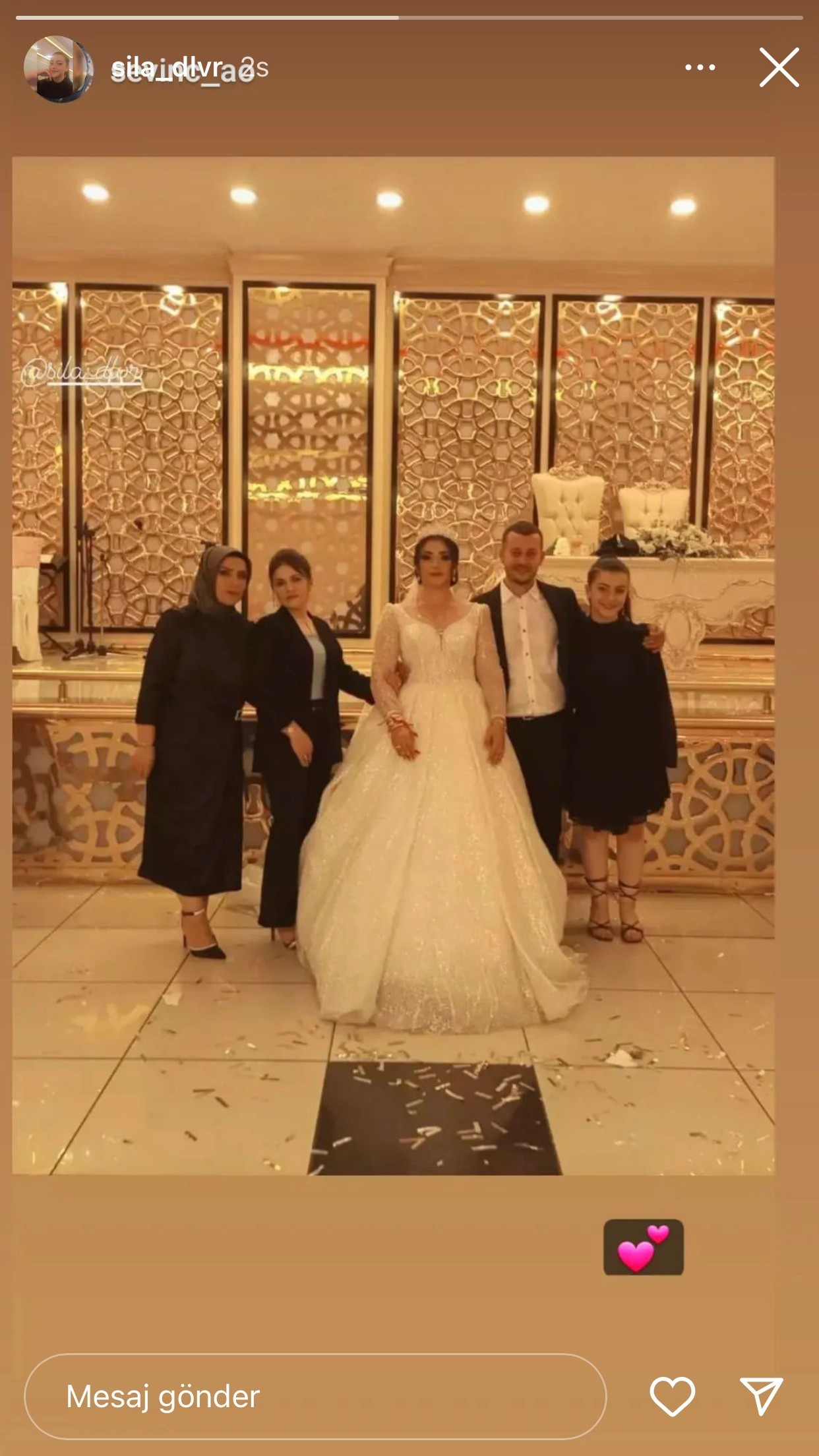 A kesim gelinlik