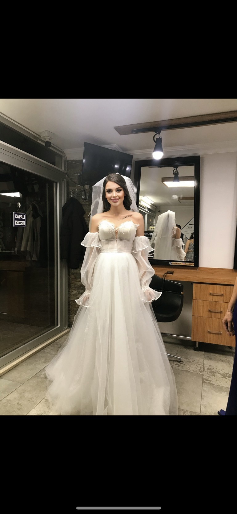 Gelinligimi kiraliyorum